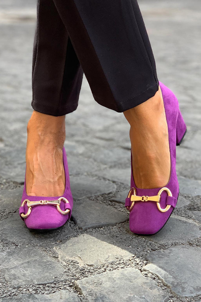 Stable, Stylish Square-Toe Sandals