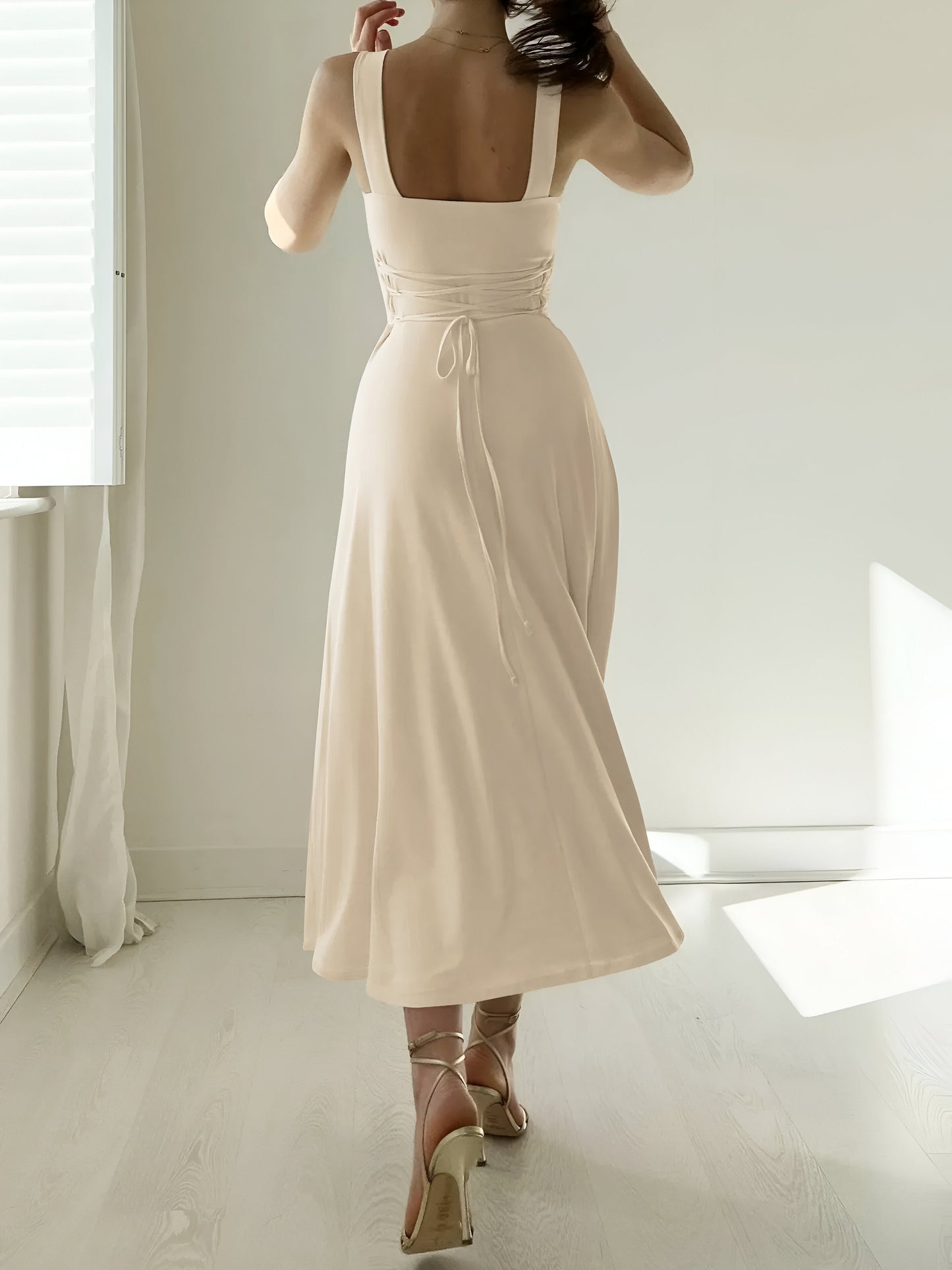 Effortless Chic Midi Dress