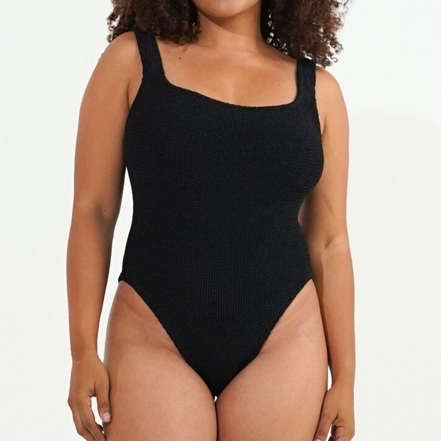 Luxurious Shape-Adaptive Swimsuit