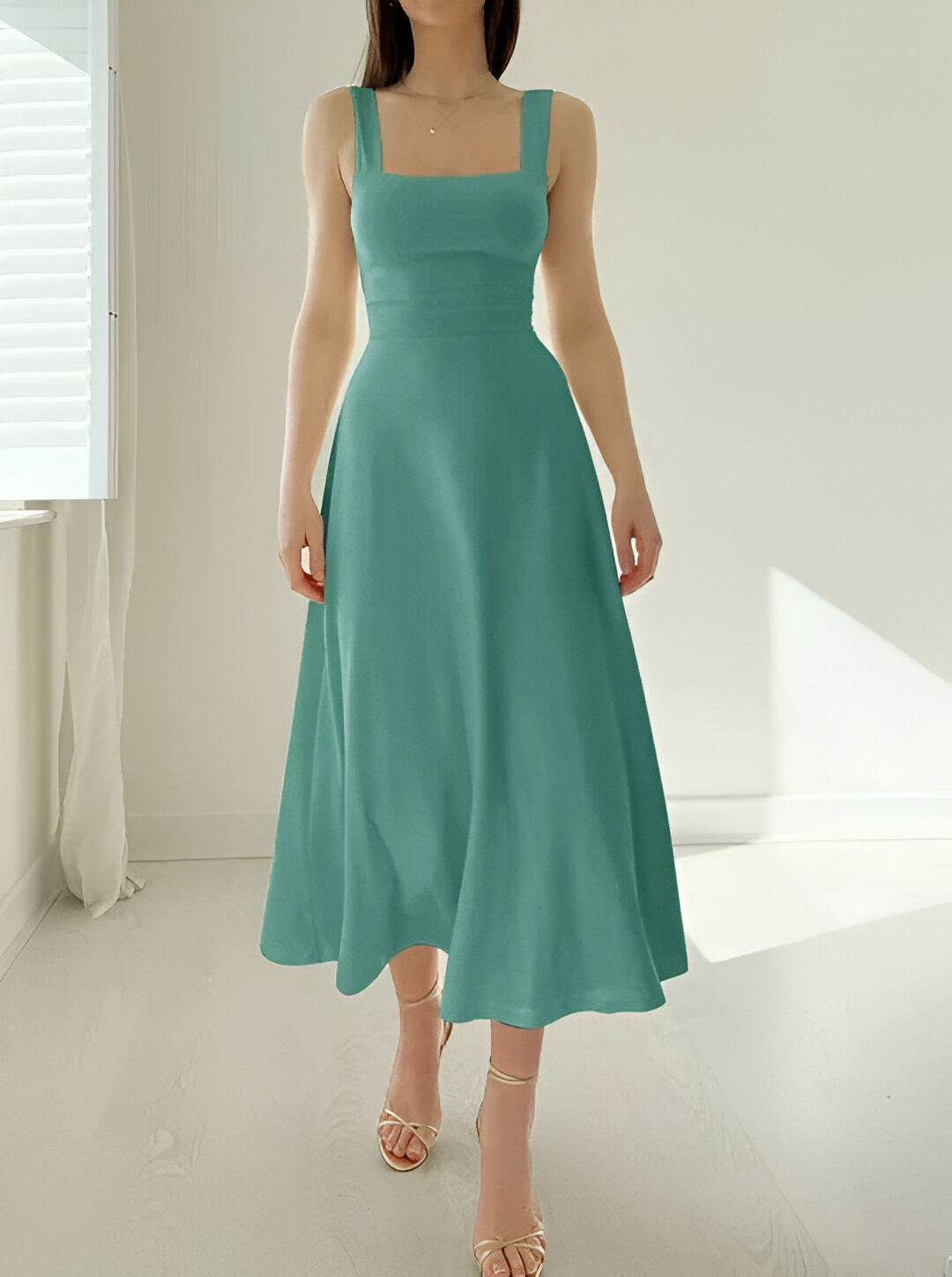 Effortless Chic Midi Dress