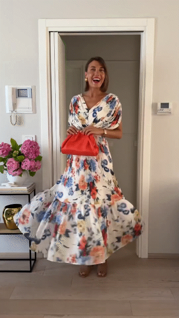 Effortless Bohemian Floral Elegance