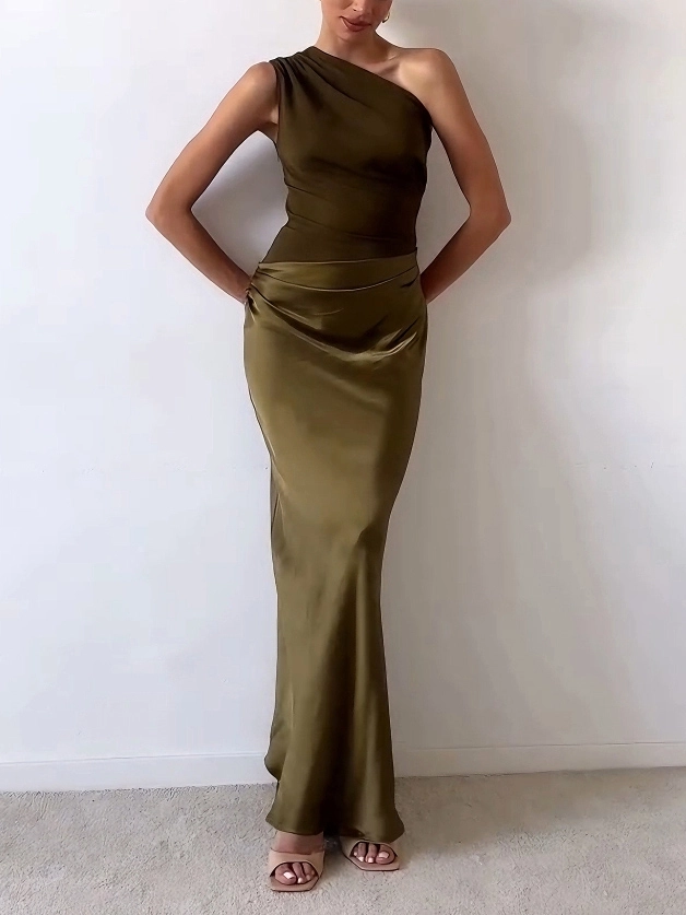 Enchanting One-Shoulder Maxi Dress