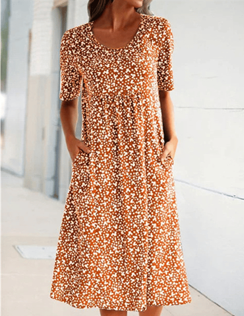 Elegant Vintage Dress for Romantic Looks