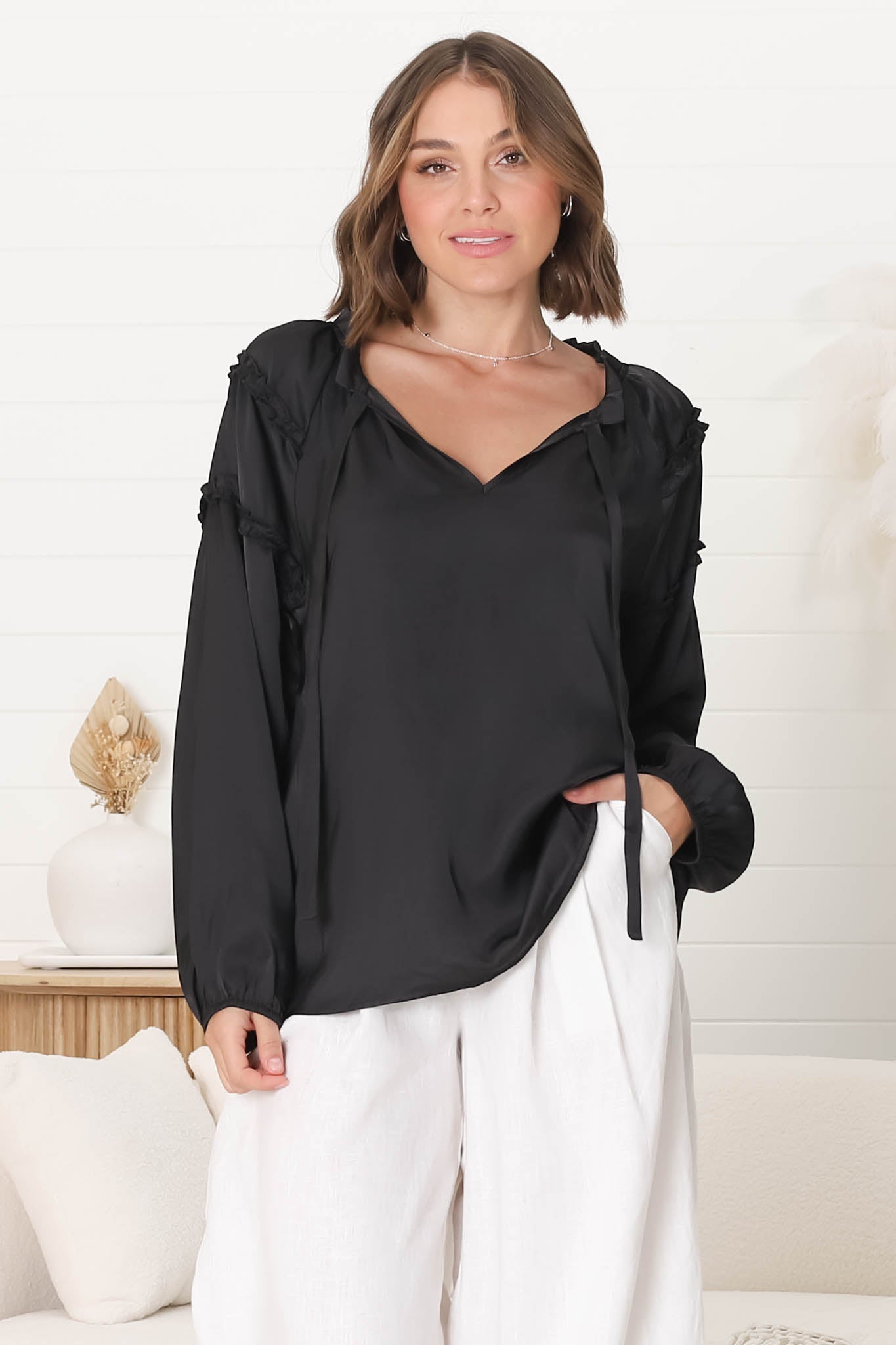 Effortless Chic Balloon-Sleeve Blouse