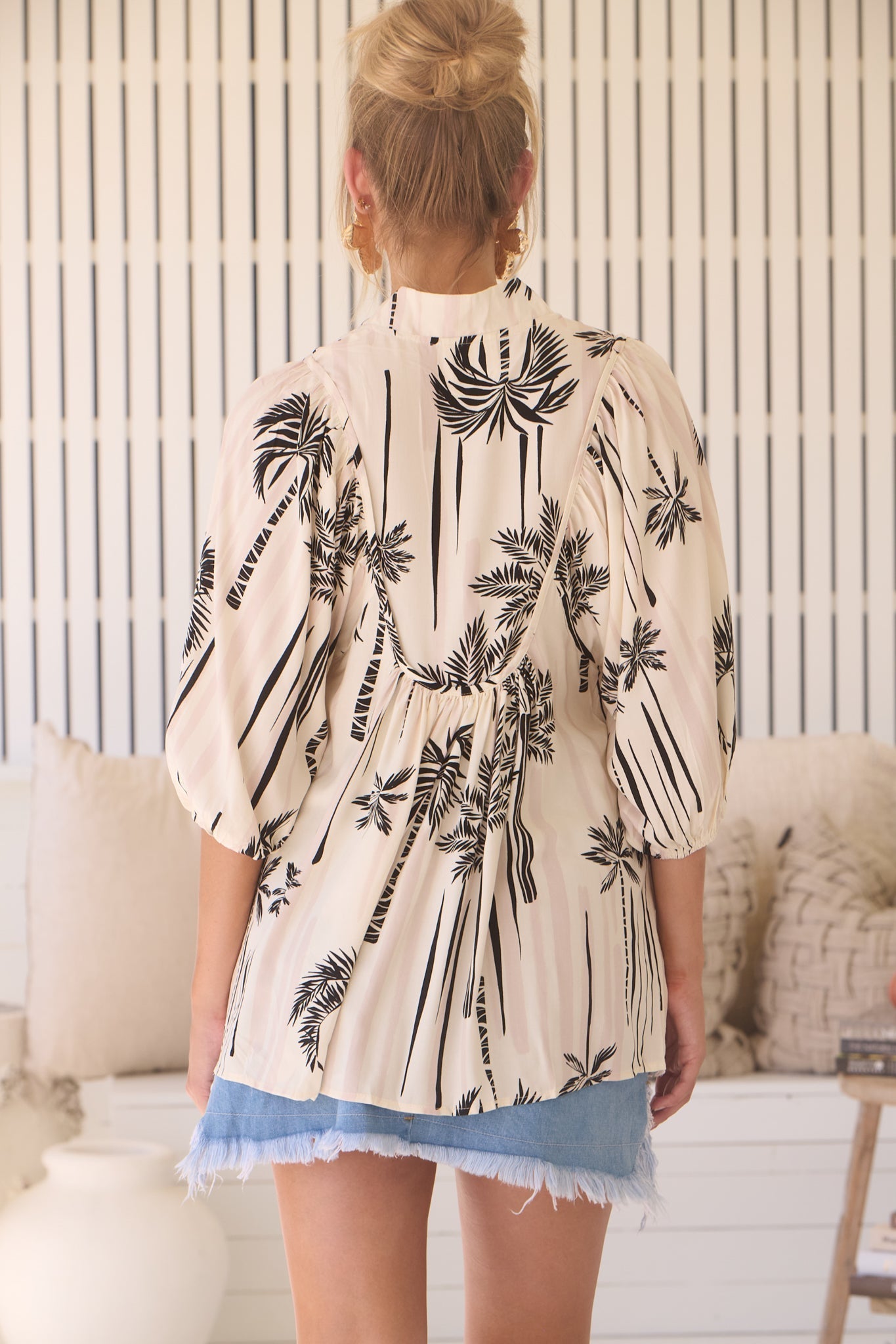 Breezy Boho Blouse for Effortless Elegance