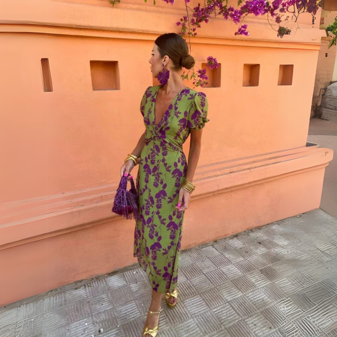 Chic Floral Comfort Dress