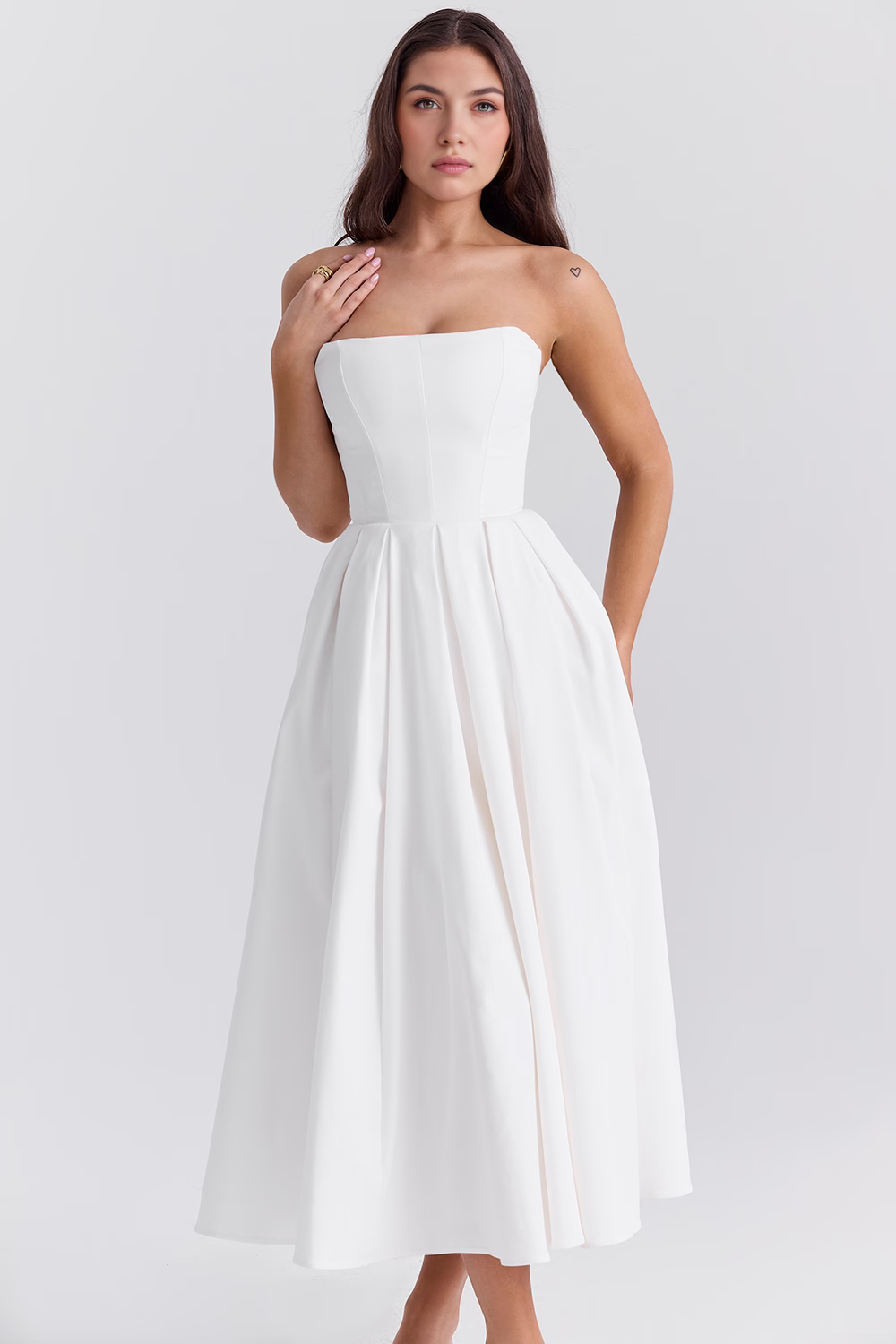 Elegant-Shape Midi Sundress