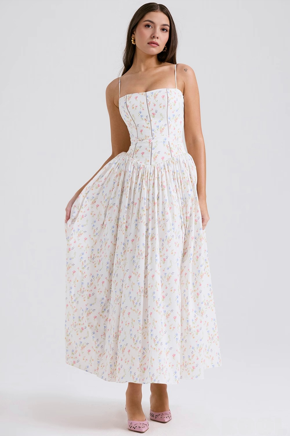 Chic Floral Midi for Effortless Elegance