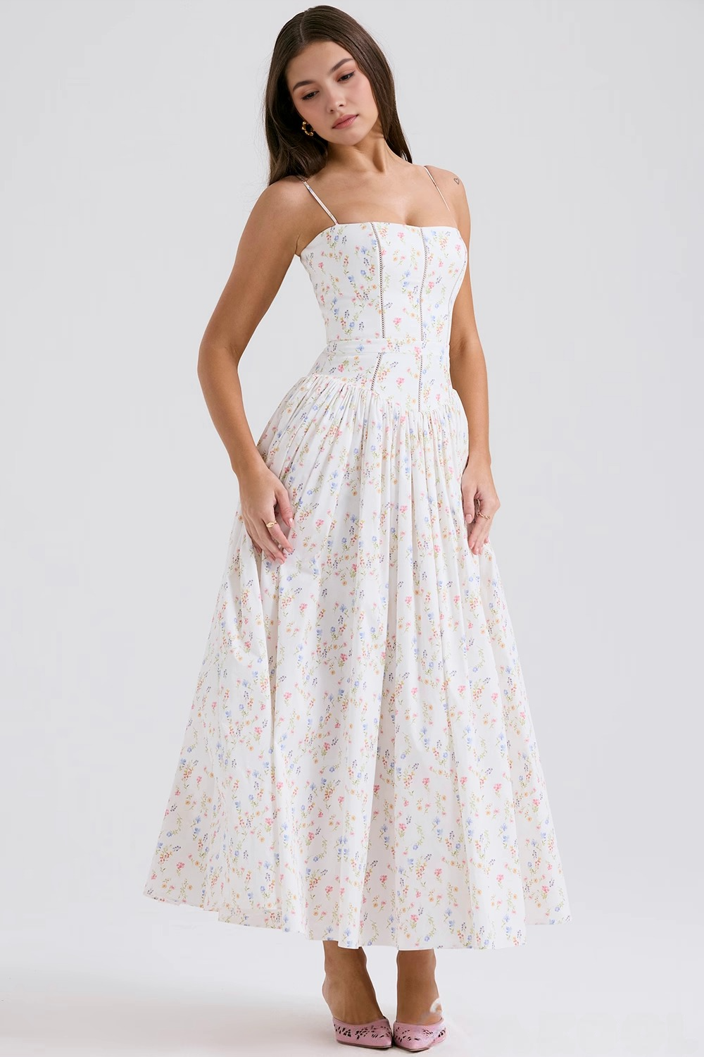 Chic Floral Midi for Effortless Elegance