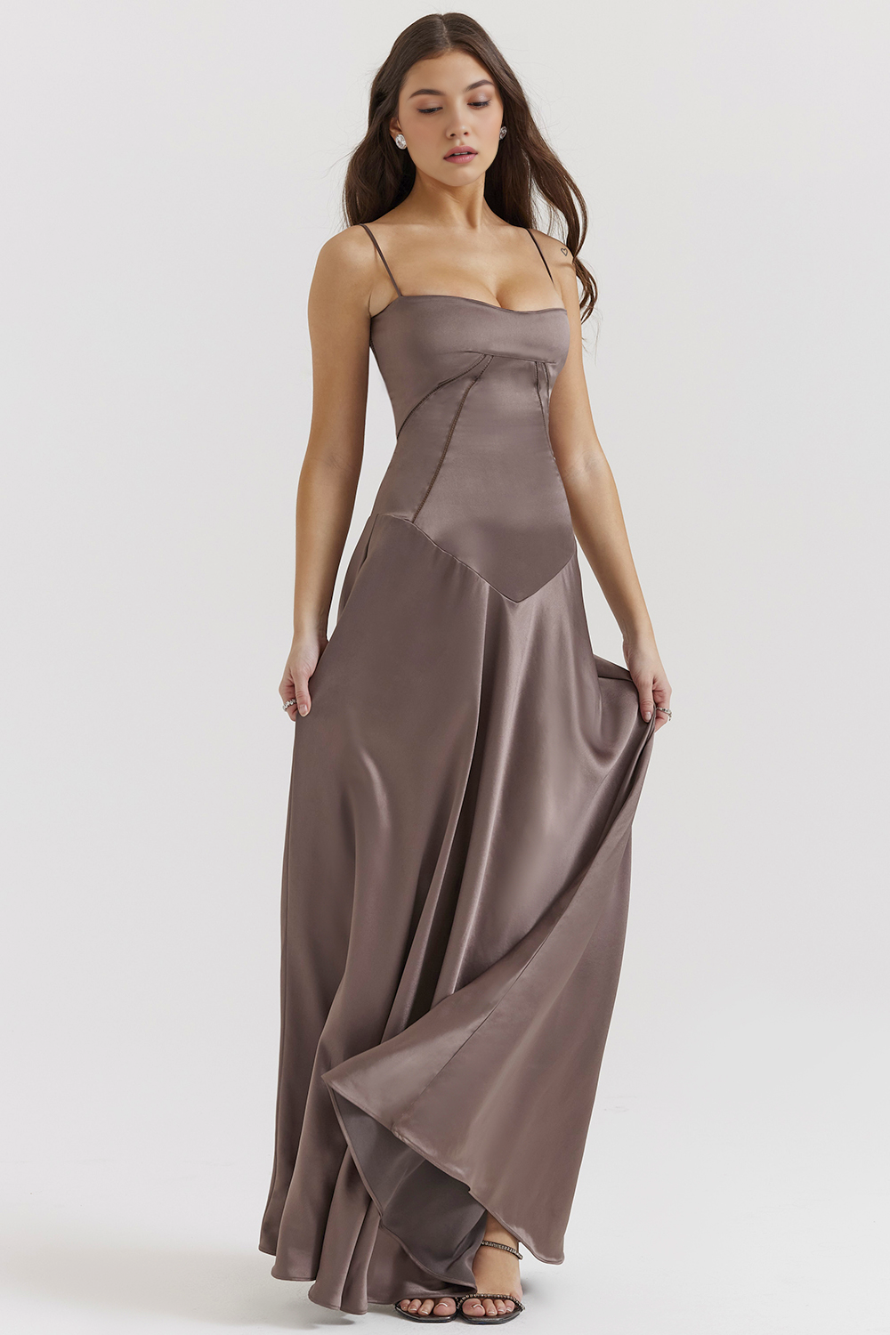 Flattering Bustier Gown for Special Occasions
