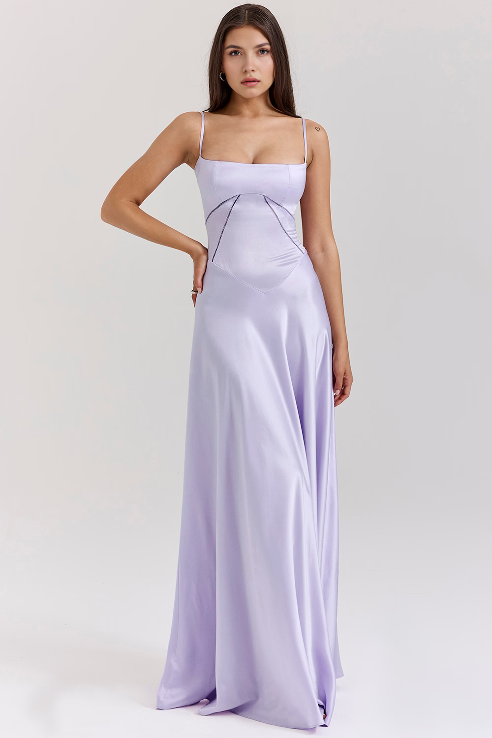 Flattering Bustier Gown for Special Occasions