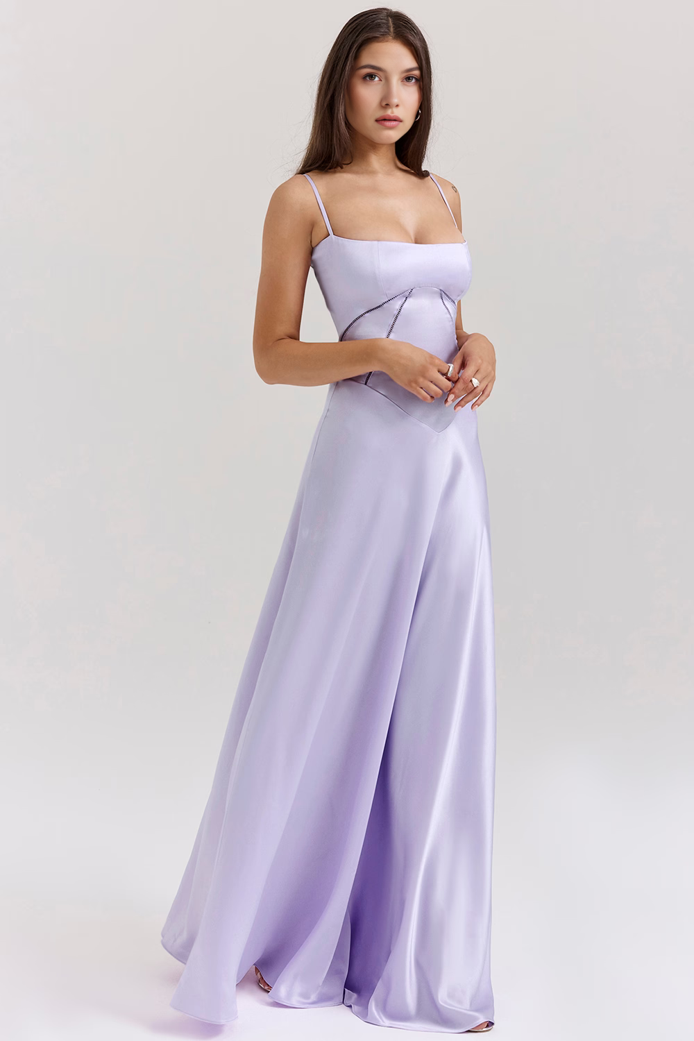 Flattering Bustier Gown for Special Occasions