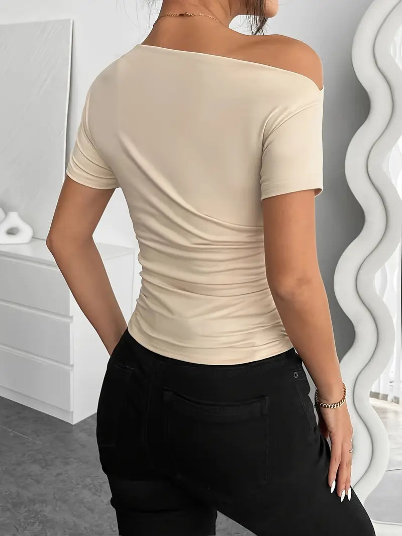 Chic Slim-Fit Pleated Top