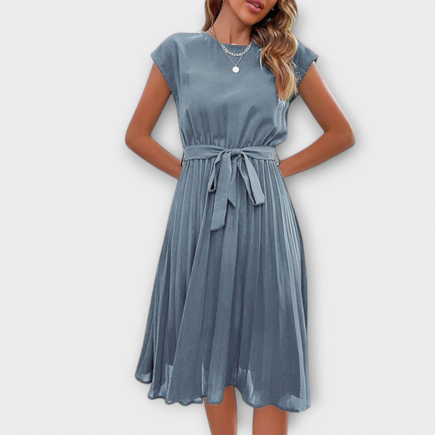 Relaxed Chic Pleated Dress