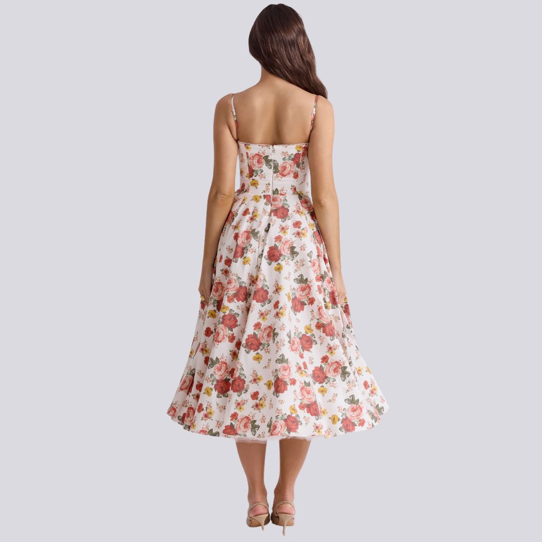 Elegance-Maximizing Maxi Dress