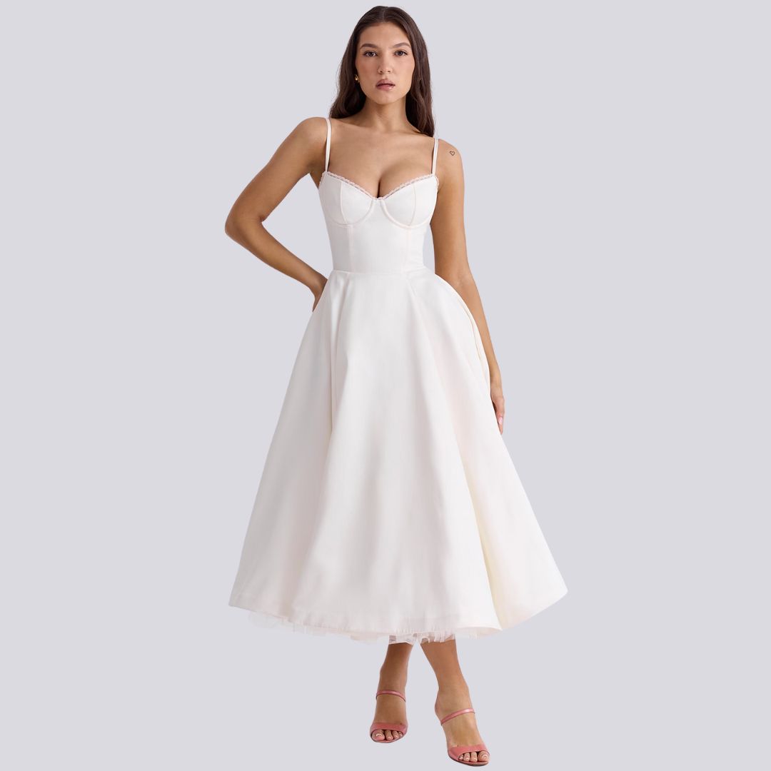 Elegance-Maximizing Maxi Dress