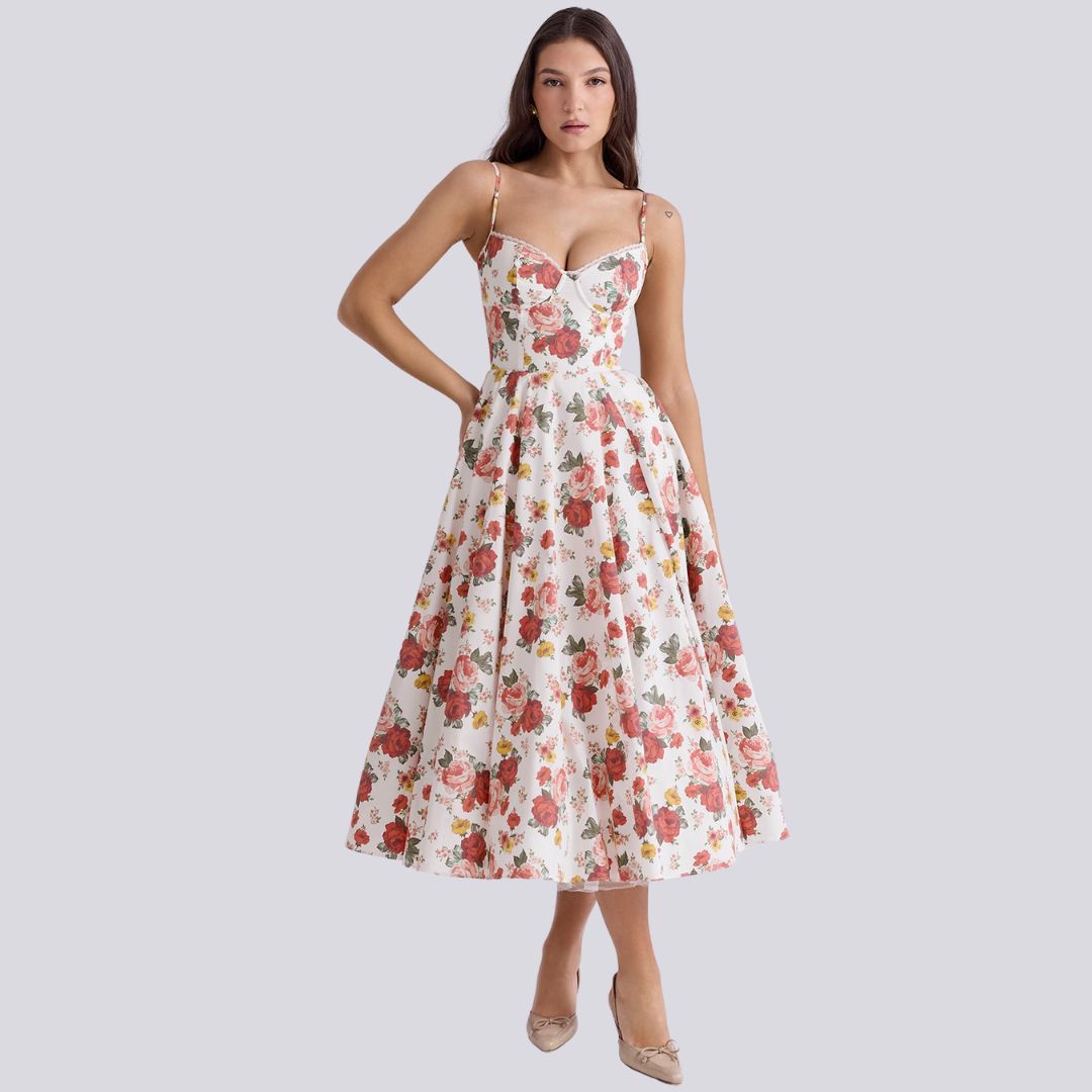 Elegance-Maximizing Maxi Dress