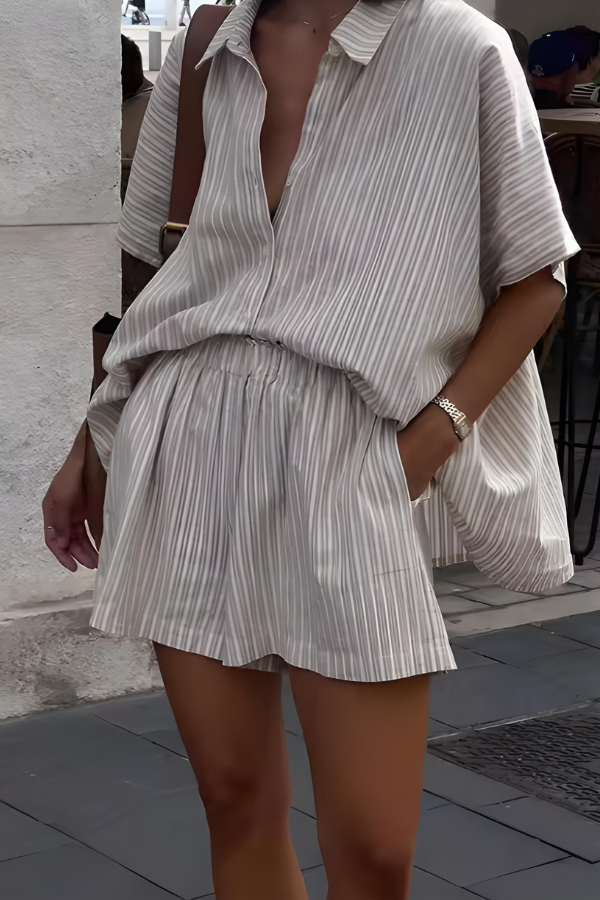 Effortless Cool & Chic Set