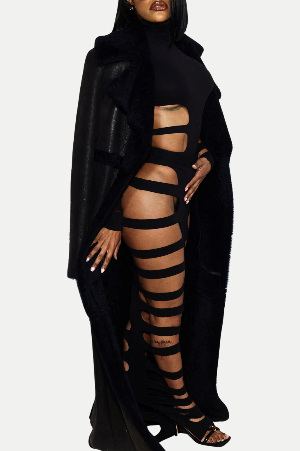 Head-Turning Cutout Two-Piece Set