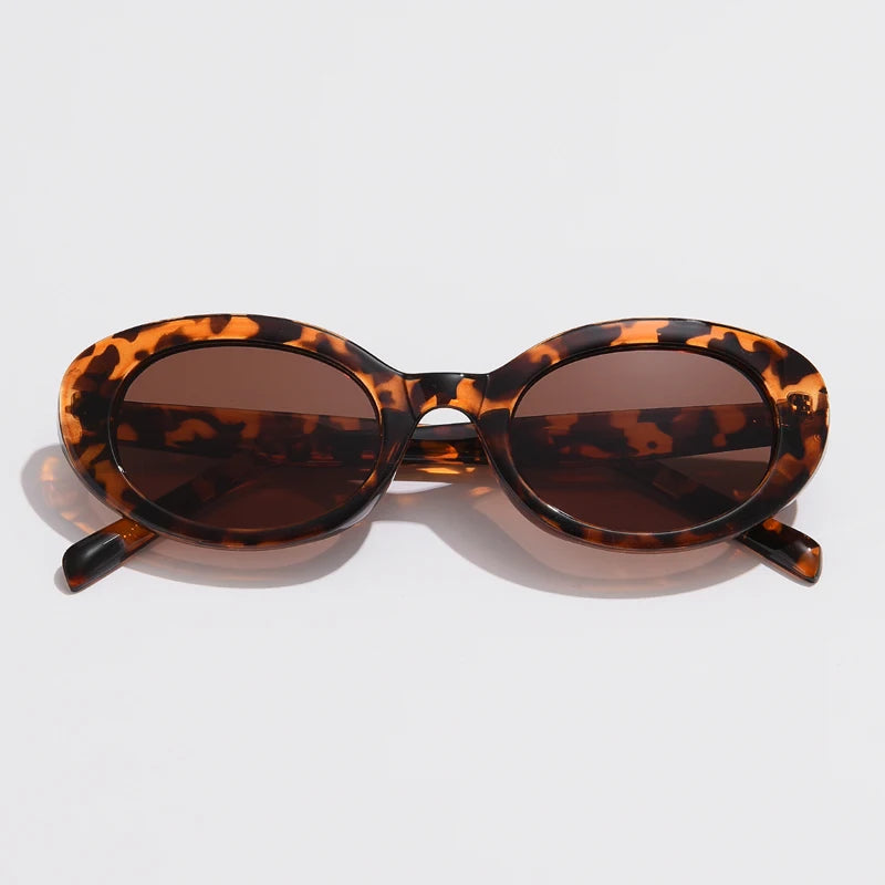 Chic Retro Sunnies with UV Protection