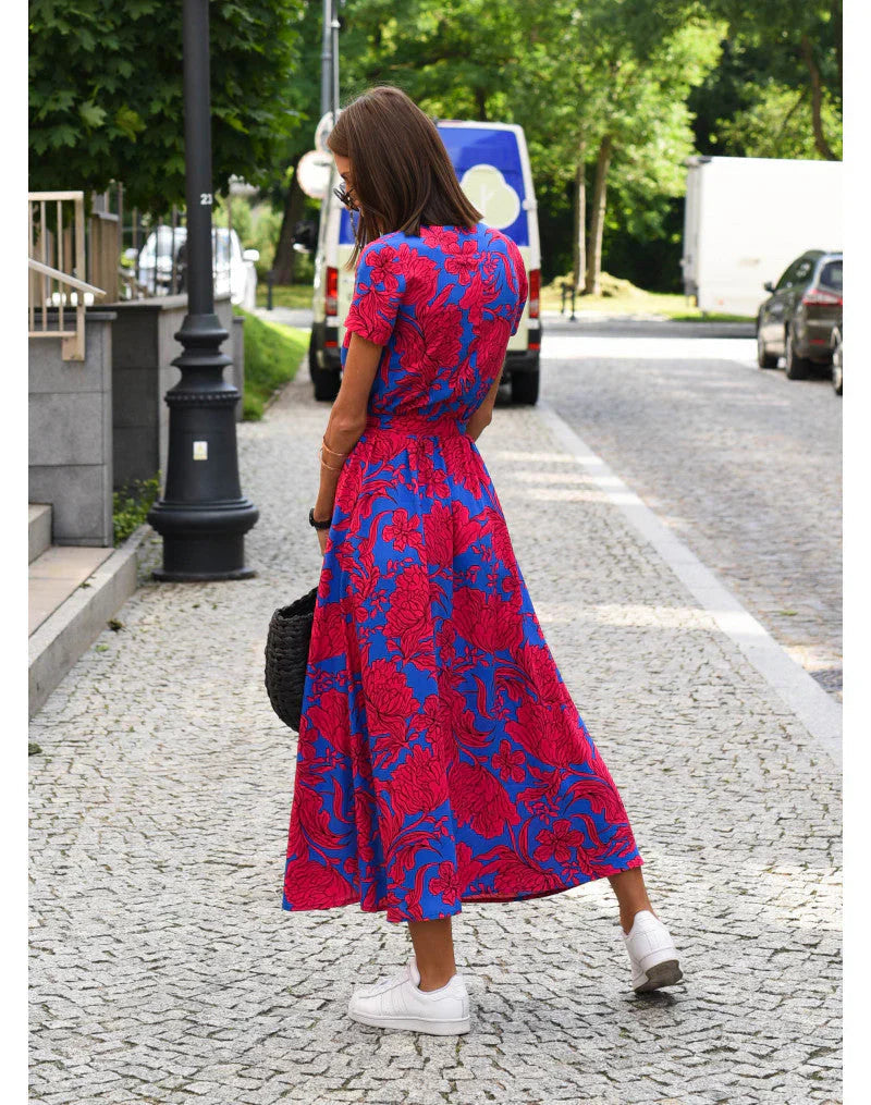Elegant Flattering V-Neck Dress