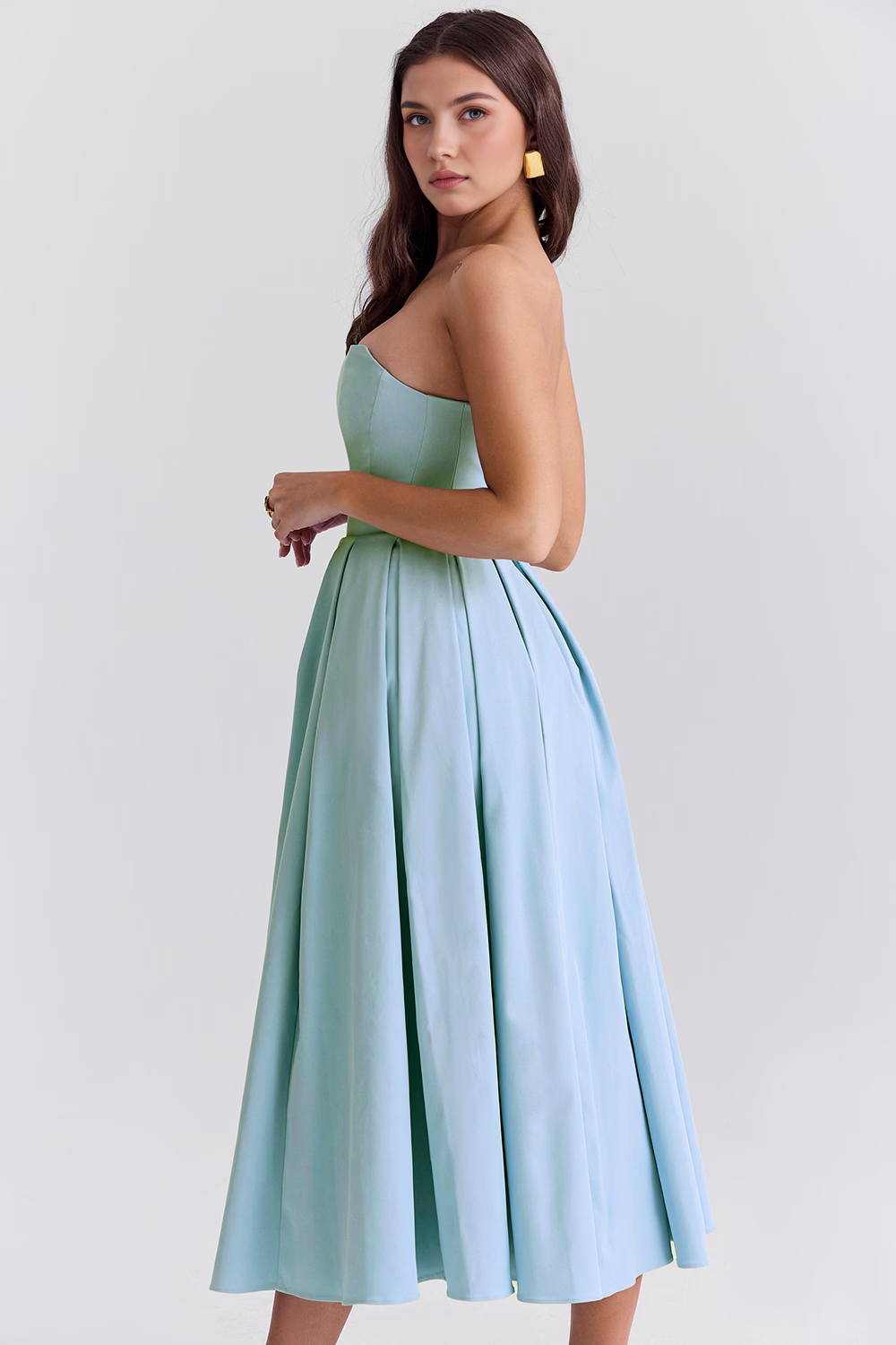 Elegant-Shape Midi Sundress