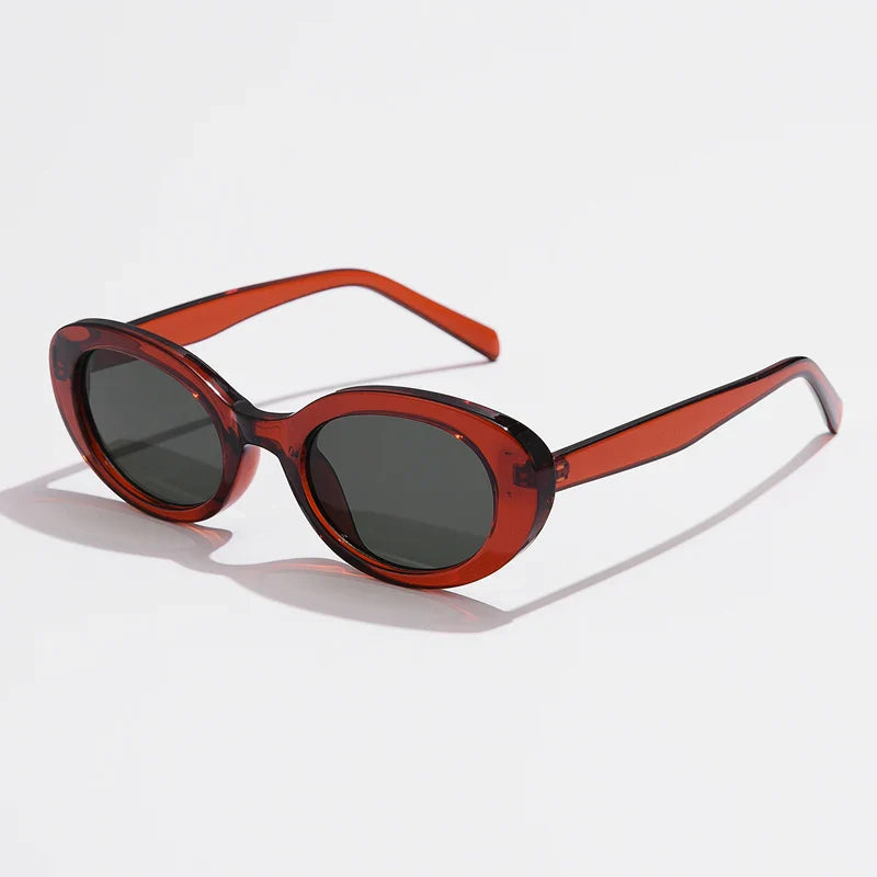 Chic Retro Sunnies with UV Protection