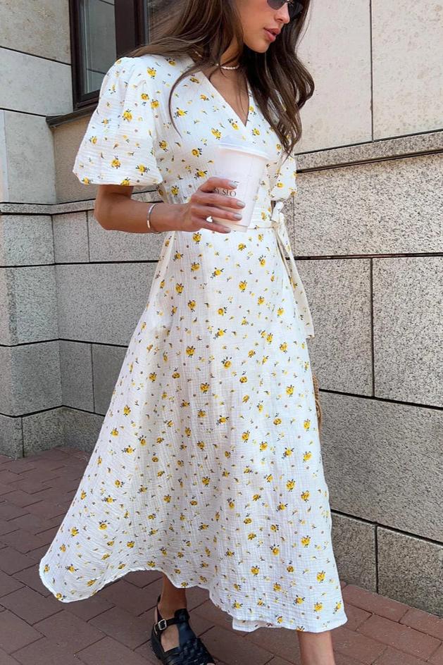 Effortless Chic Floral Summer Dress