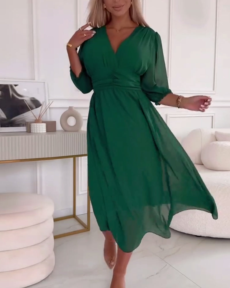 Elegant Midi: Flattering Waist, Effortless Comfort