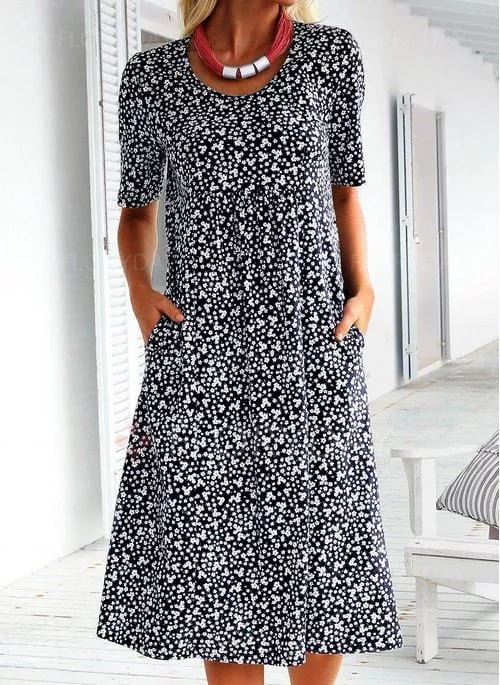 Elegant Vintage Dress for Romantic Looks
