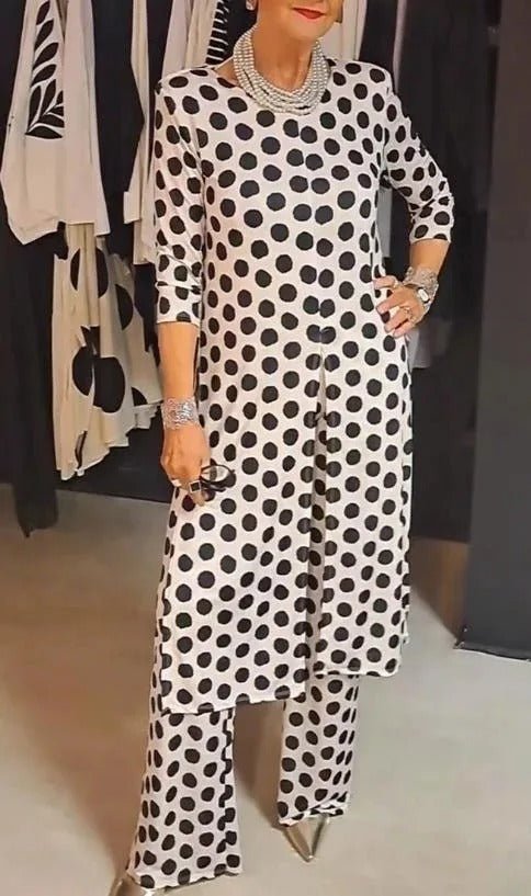 Figure-Flattering Tunic Set