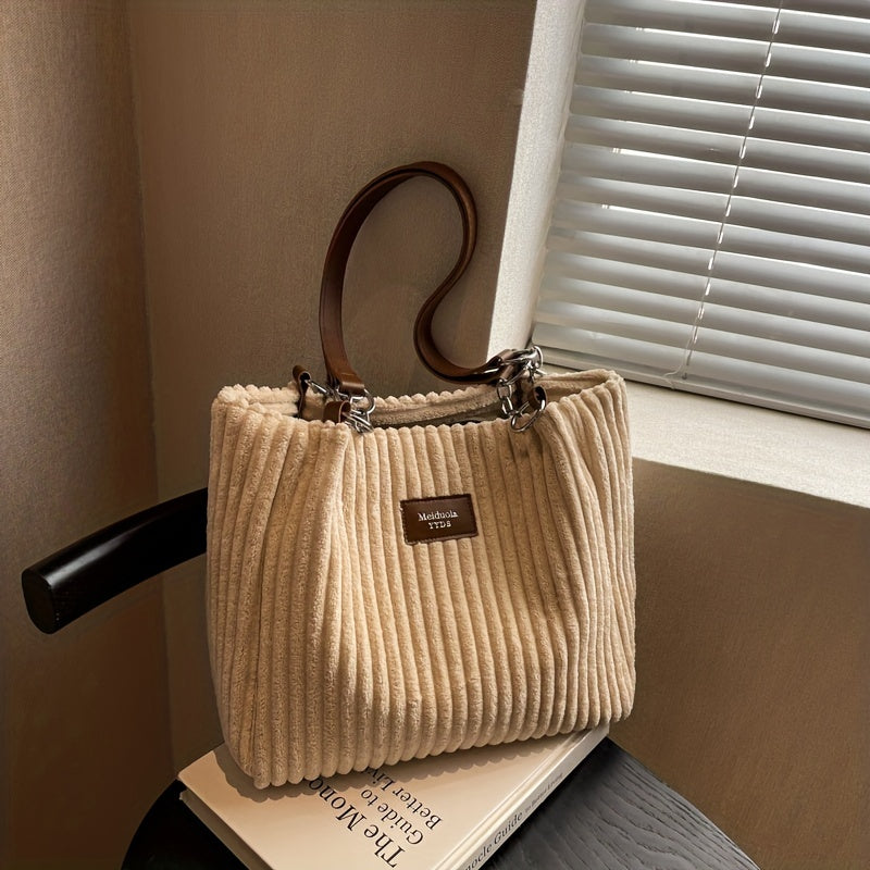 Effortlessly Stylish Everyday Shoulder Bag