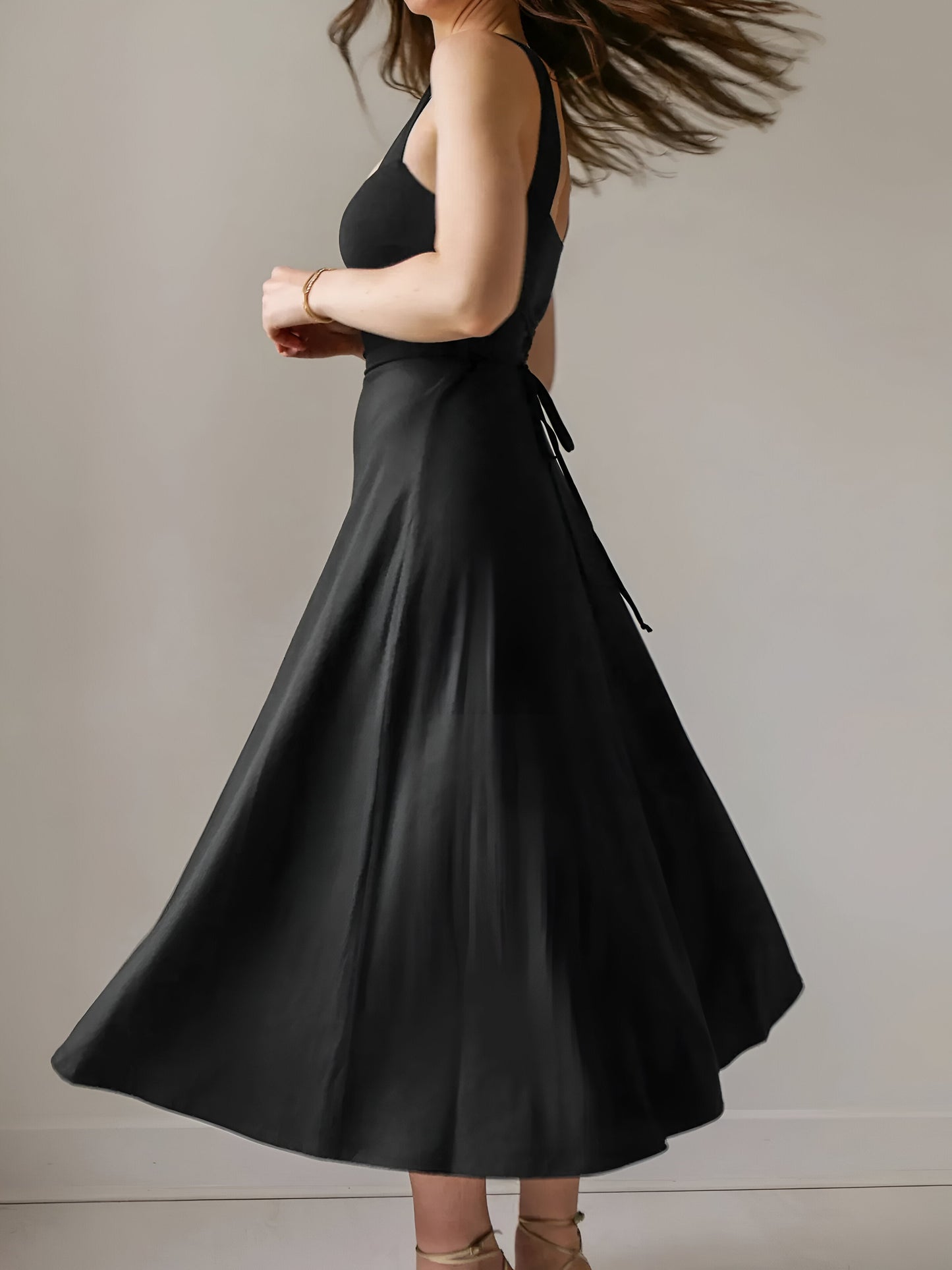 Effortless Chic Midi Dress