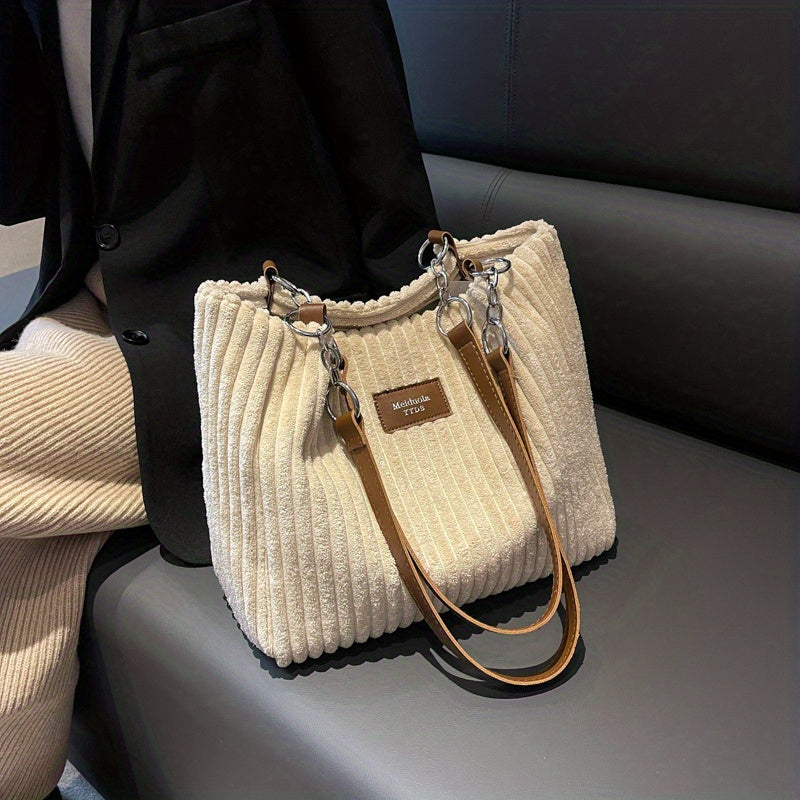 Effortlessly Stylish Everyday Shoulder Bag