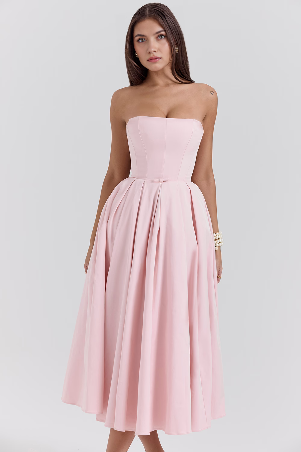 Elegant-Shape Midi Sundress