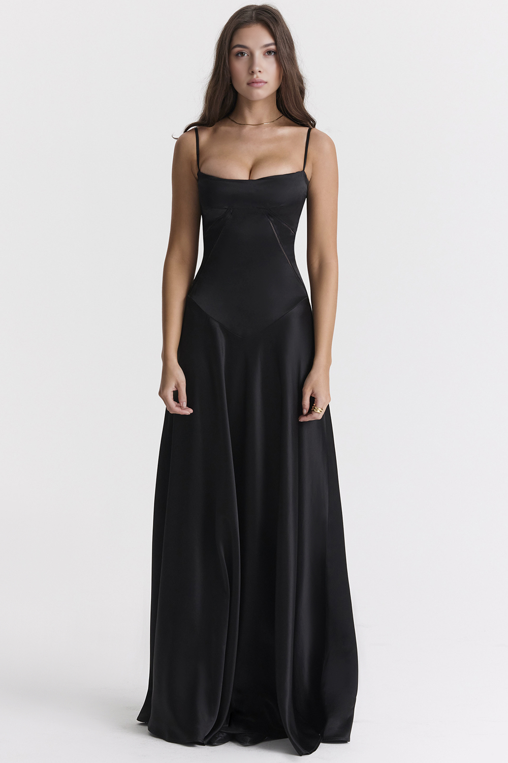 Flattering Bustier Gown for Special Occasions
