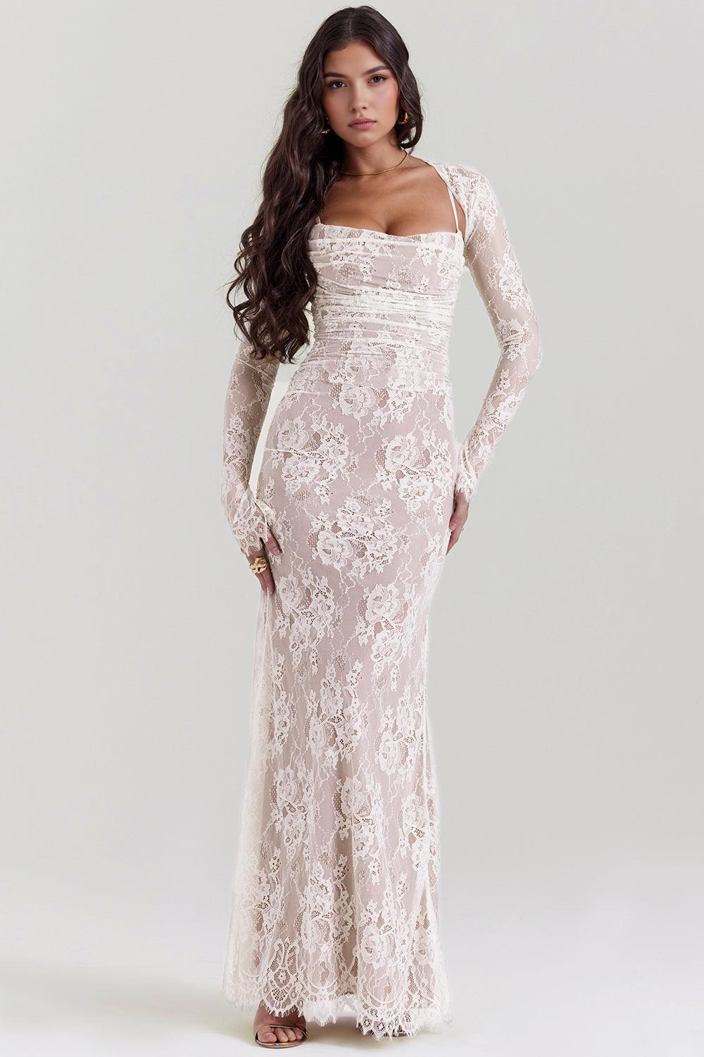 Flattering Lace Maxi for Event Elegance