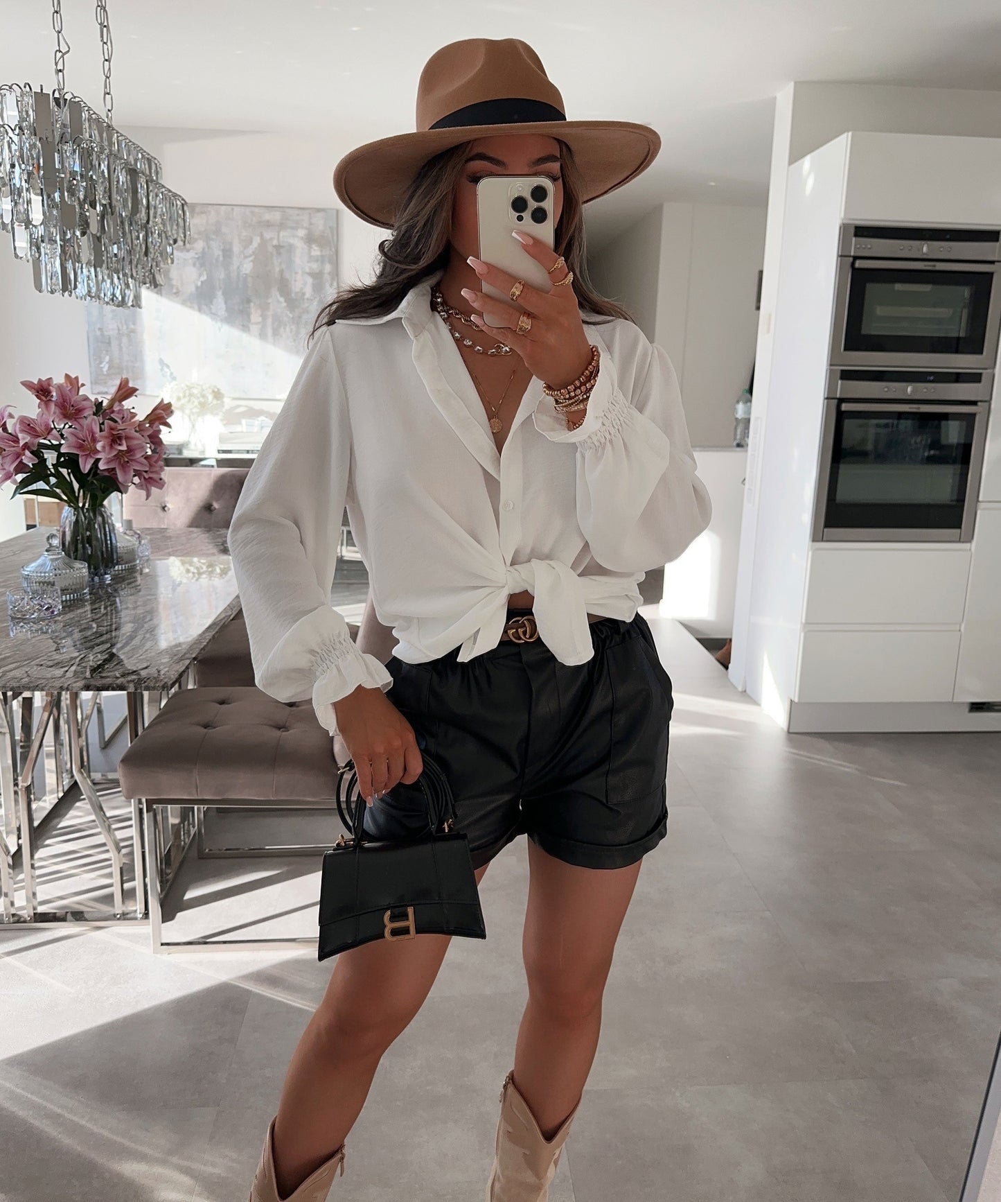 Elegant Balloon Sleeve Blouse