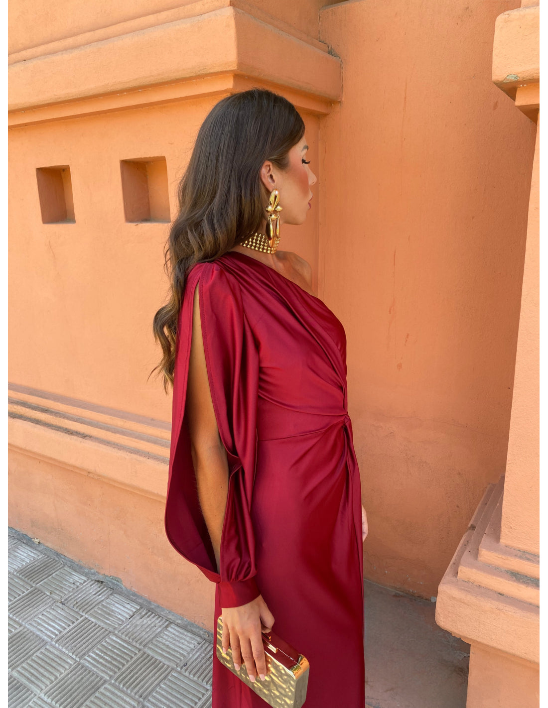 Glamour One-Shoulder Gown