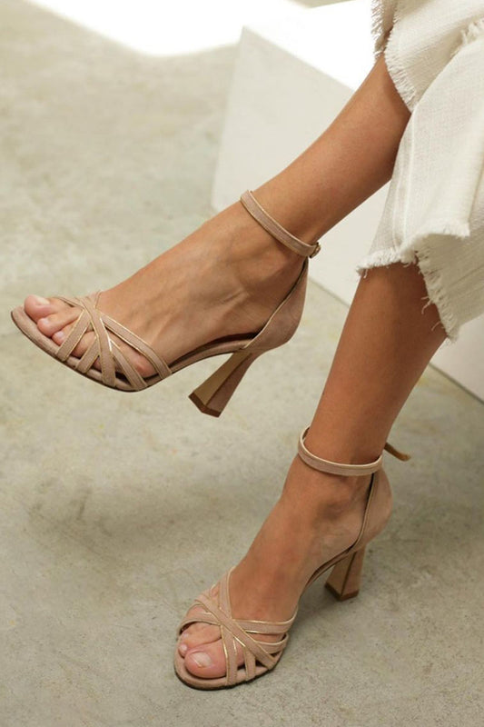 Chic Patchwork Sandals for Effortless Elegance