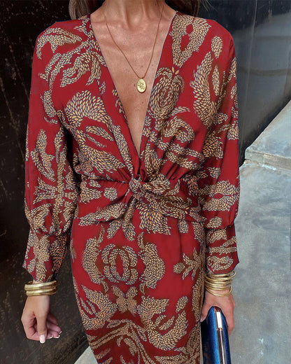 Effortless Vintage Chic V-Neck Dress