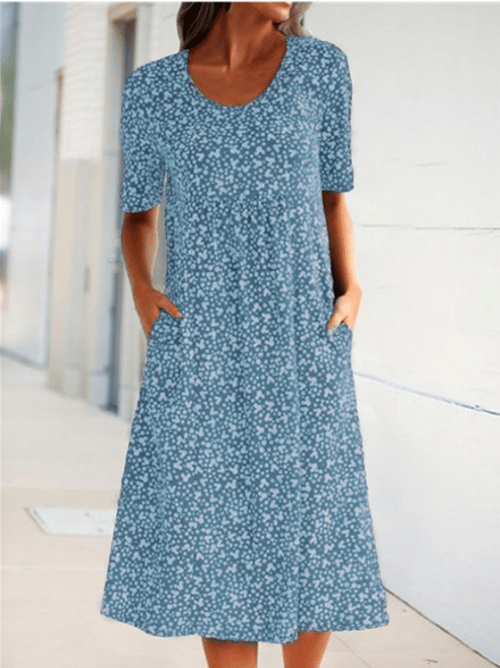 Elegant Vintage Dress for Romantic Looks