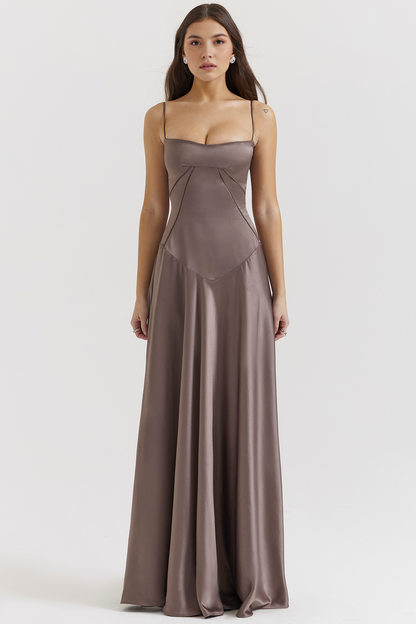 Flattering Bustier Gown for Special Occasions