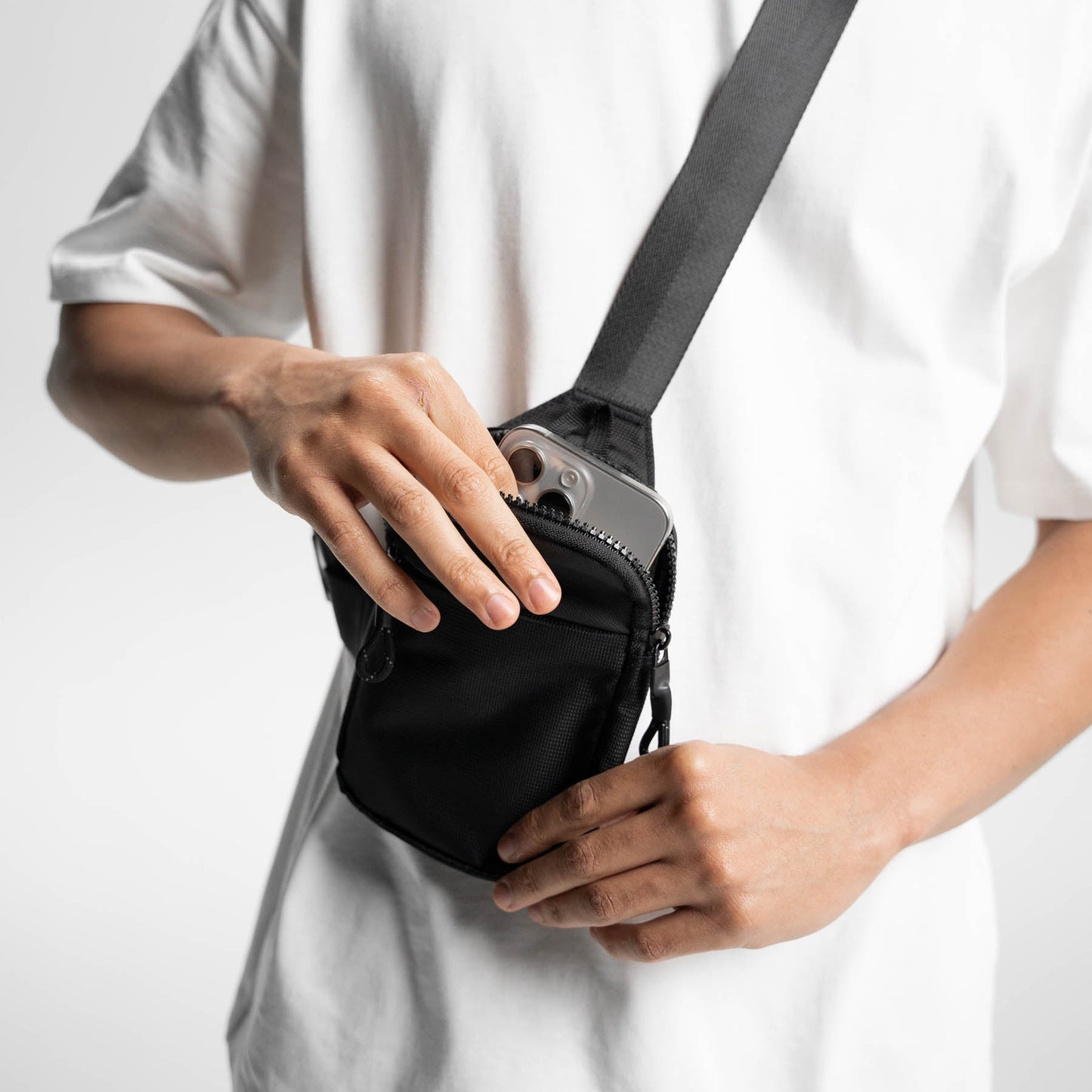 Smart Secure Travel Sling