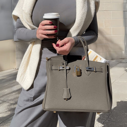 Luxury Leather Handbag for Effortless Style