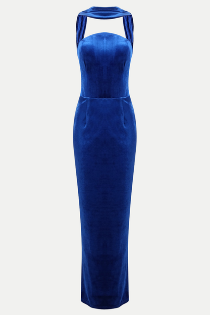 Elegant Velvet Halter: Unforgettable Evenings