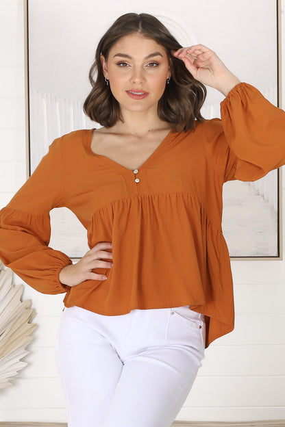 Elegant Floral Top for Every Occasion