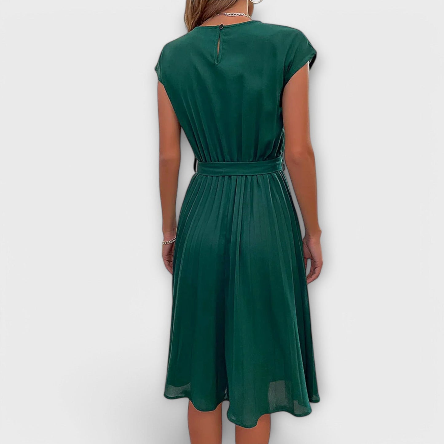 Relaxed Chic Pleated Dress