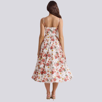 Elegance-Maximizing Maxi Dress