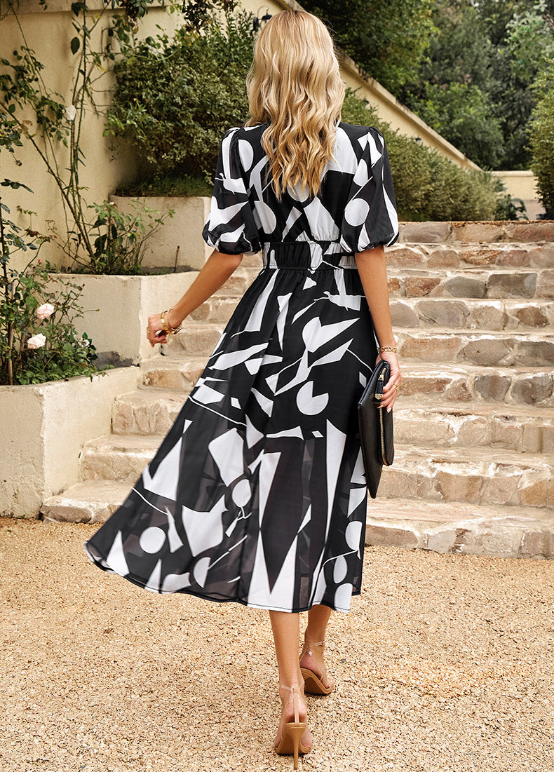 Effortless Floral Elegance Dress